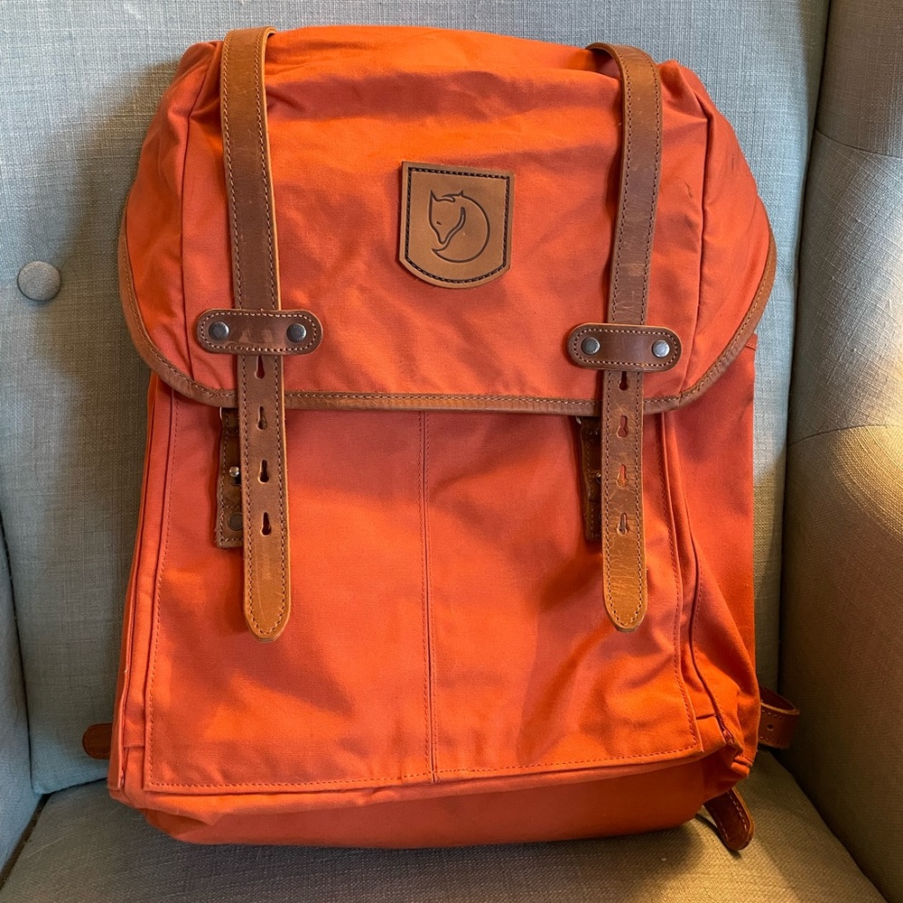 Fjallraven Rucksack No. 21 - Medium (Burnt Orange)